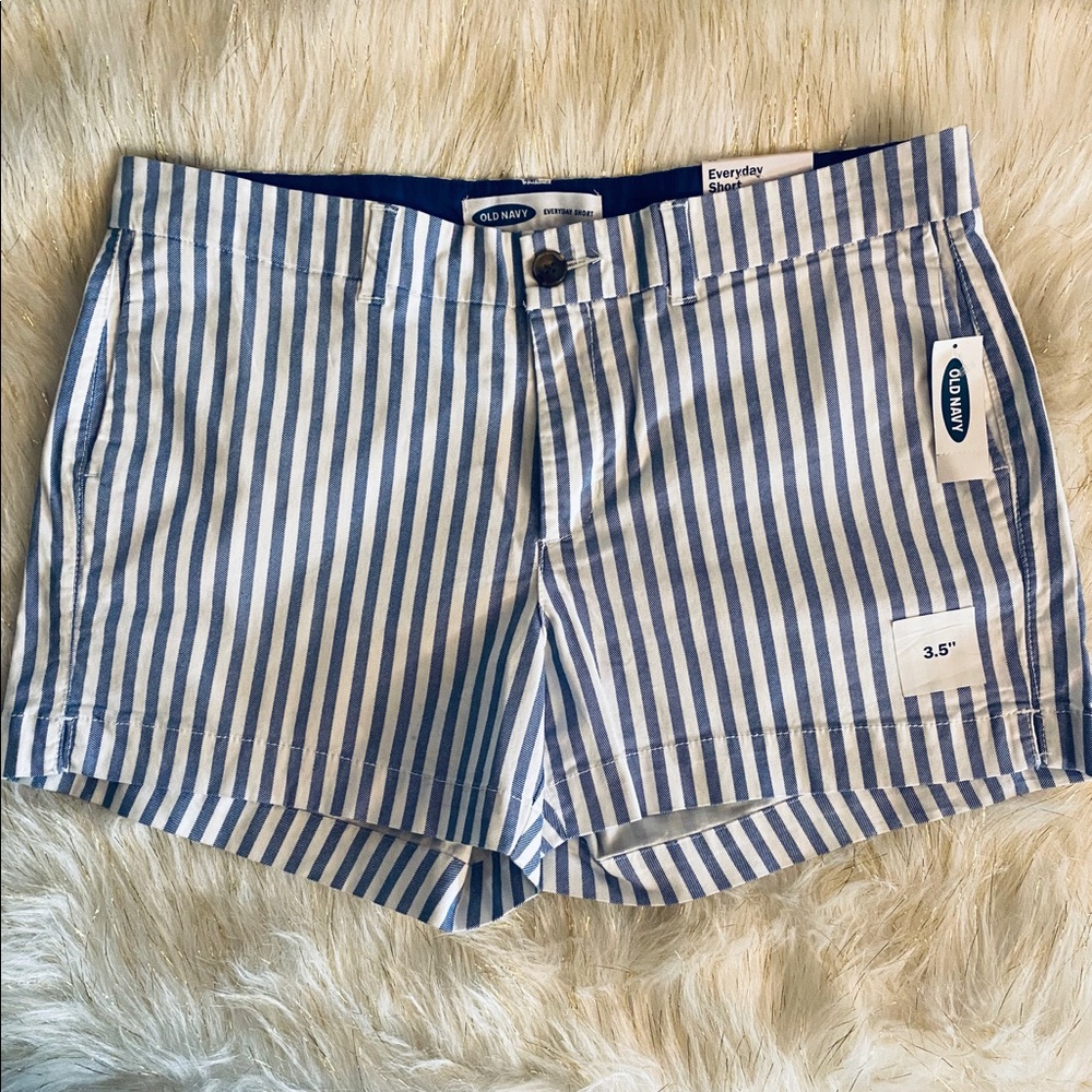 NWT Old Navy women’s shorts size 12